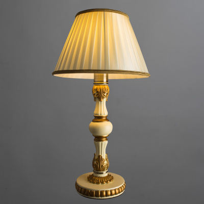 Настольная лампа Arte Lamp BENESSERE