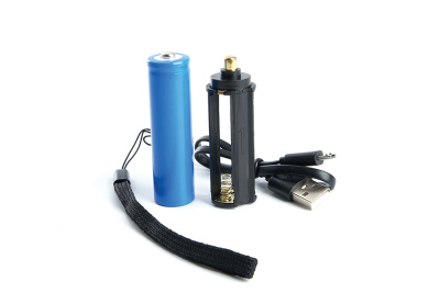 Фонарь с аккумулятором FERON TH2400