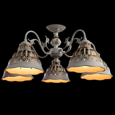 Потолочная люстра Arte Lamp CHIESA