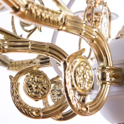 Подвесная люстра Arte Lamp LUISA