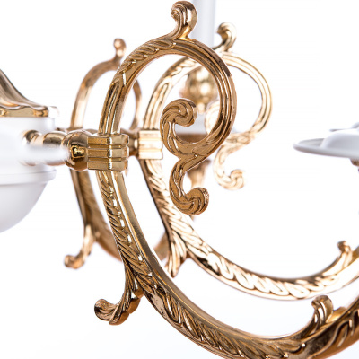 Подвесная люстра Arte Lamp LUISA