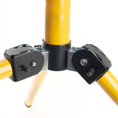 Прожектор на штативе FERON LL-503