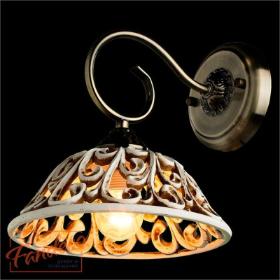 Бра Arte Lamp CARVED