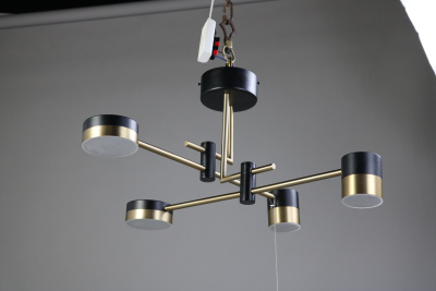 Люстра  подвесная ZORTES LUNAR ZRS.1805.04, Мощность - 40Вт, Тип лампы: LED, В -320мм / Ш - 600мм / Ш - ø600мм