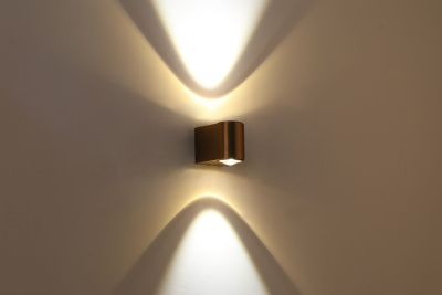 Настенный светильник ZORTES SCOUP ZRS.1823.02, Мощность - 4Вт, Тип лампы:  COB, В -85мм / Ш - 68мм / Г - 95мм