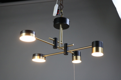 Люстра  подвесная ZORTES LUNAR ZRS.1805.04, Мощность - 40Вт, Тип лампы: LED, В -320мм / Ш - 600мм / Ш - ø600мм