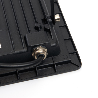 Прожектор светодиодный многоматричный SAFFIT SFL90-70